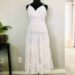 SOLD Sleeveless Flowey White Plus Size Lacey Maxi